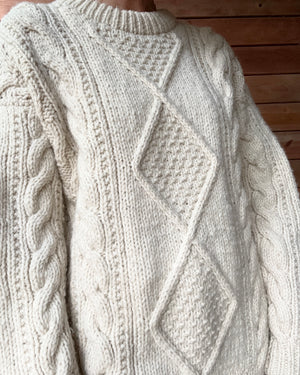 Vintage 1990s Handknit Cream Aran Cable Sweater M L