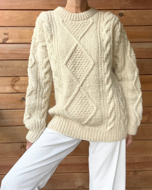 Vintage 1990s Handknit Cream Aran Cable Sweater M L