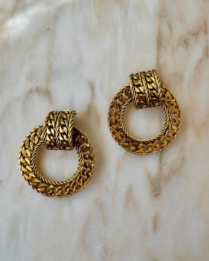 Vintage 80s Gold Tone Chain and Braid Design Hoops Swivel Clip on Earrings