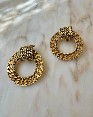 Vintage 80s Gold Tone Chain and Braid Design Hoops Swivel Clip on Earrings