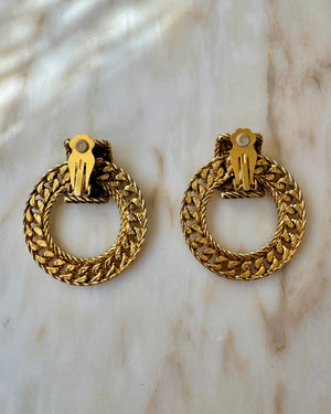 Vintage 80s Gold Tone Chain and Braid Design Hoops Swivel Clip on Earrings