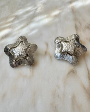 Vintage Silver Tone Textured Metal Starfish Clip on Earrings