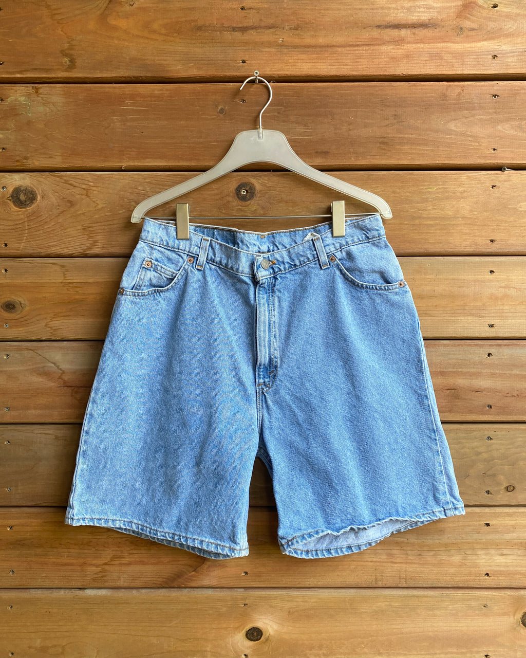 Vintage 1980s 1990s Orange Tab Levis 992 Light Wash Bermuda Denim Jean Shorts 33 Made in USA