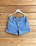 Vintage 1990s Red Tab Levis Medium Wash Hemmed Denim Jean Shorts 31