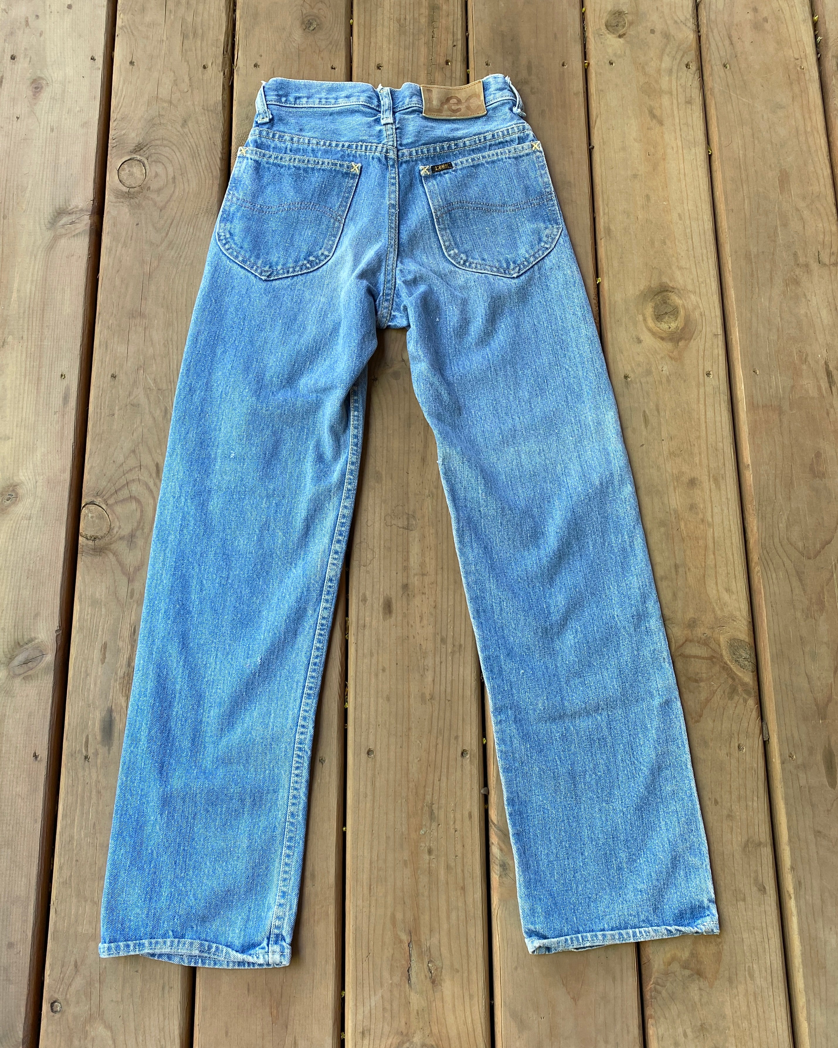 Vintage 1970s LEE RIDERS Medium Wash Distressed Jeans 24 Made in USA