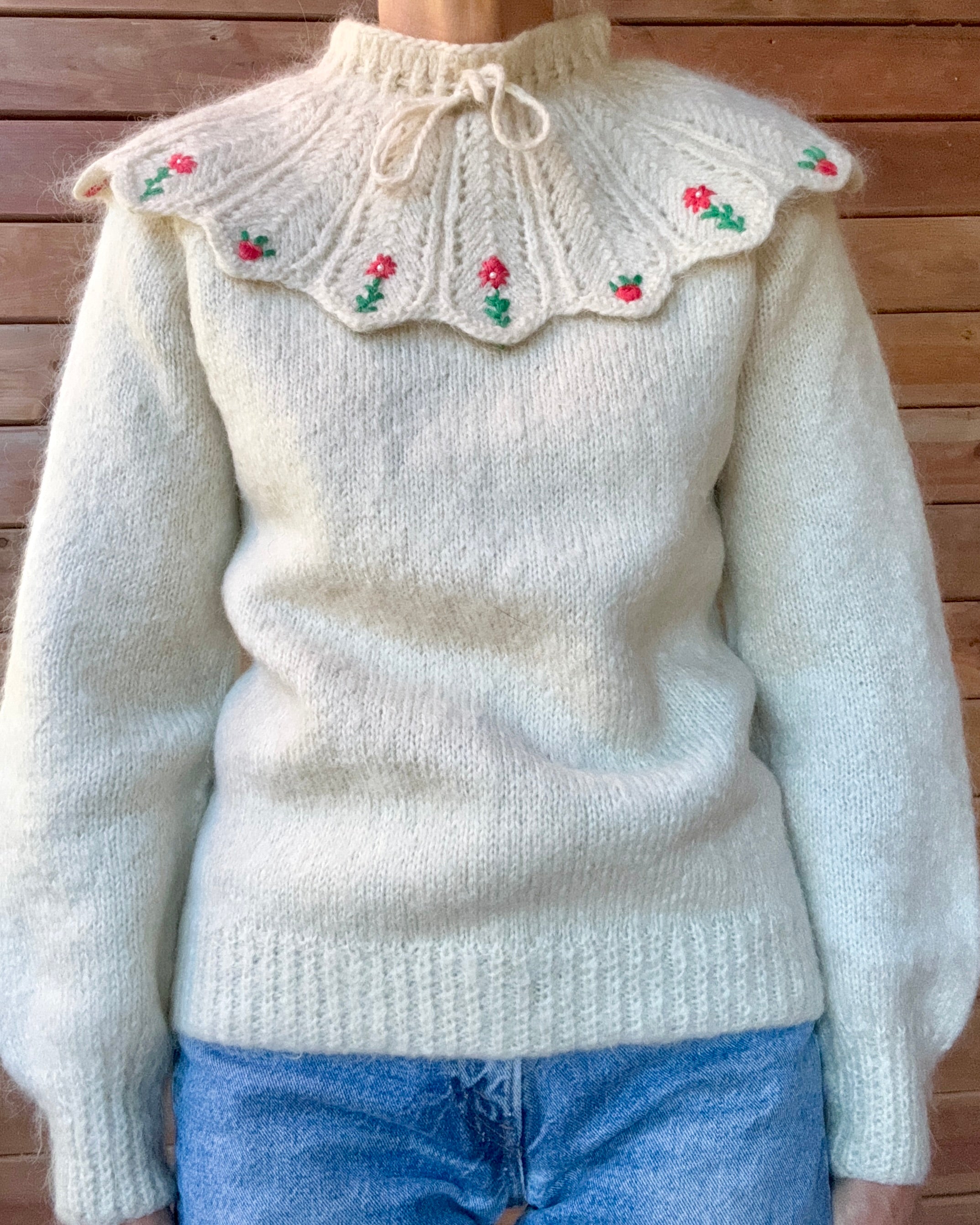 Vintage Handknit Tyrolean Style Bib Collar with floral Embroidery Wool and Mohair Cream Sweater M