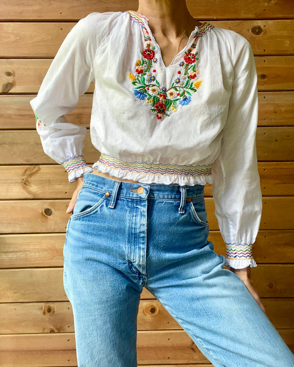 Vintage Hungarian White Cotton Floral Embroidered Smocked Long Sleeve Peasant Crop Top Blouse S M