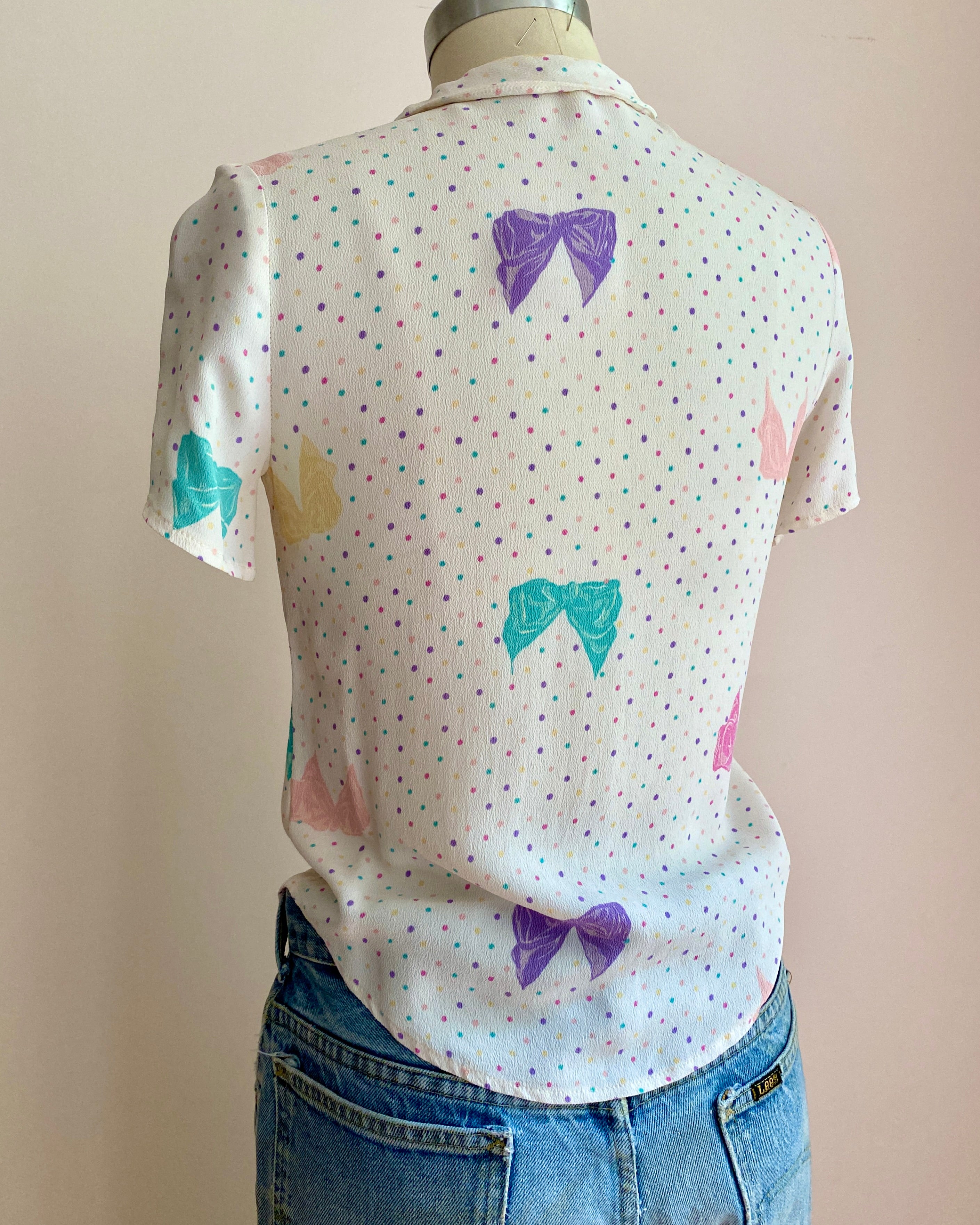 Vintage 1970s Polka dot and Ribbon Print Crepe Short Sleeve Blouse XS or S