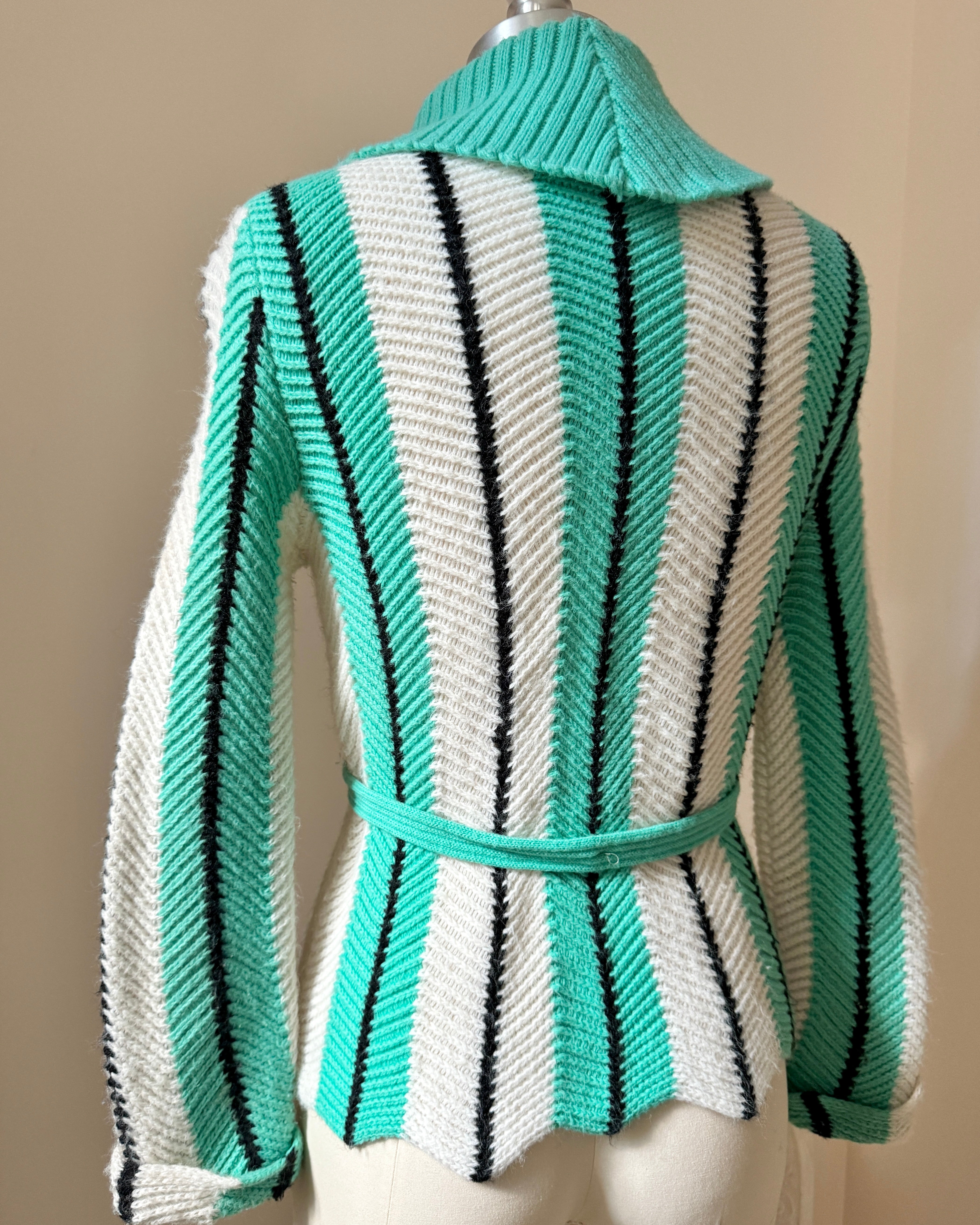 Vintage JUDYANNA 1950s Stripe Rockabilly Mock Neck Sweater Pullover with Belt and Tassel S